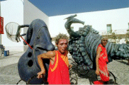 foto_olharapos_2.gif (20945 bytes)